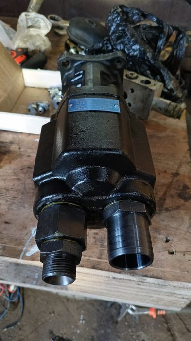 Продам Гидро Насос подъема кузова на китайскую технику Шахман Хово итд