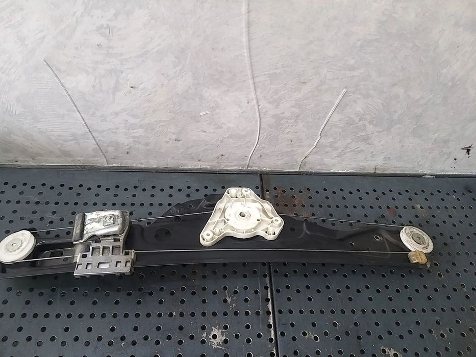 Macara geam electric dreapta spate mercedes e class w211 a2117300246