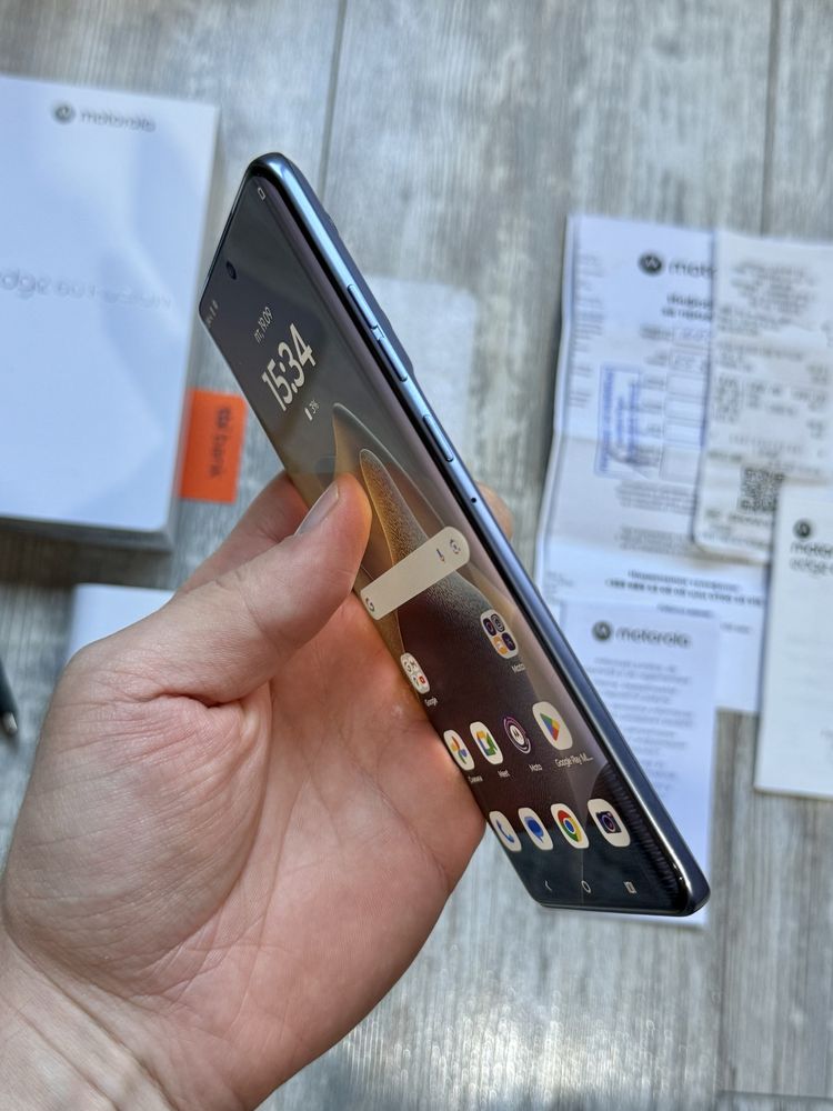 Motorola Edge 60 Fusion 5G 256 GB 12+12 GB Ram Като Нов Dual Sim