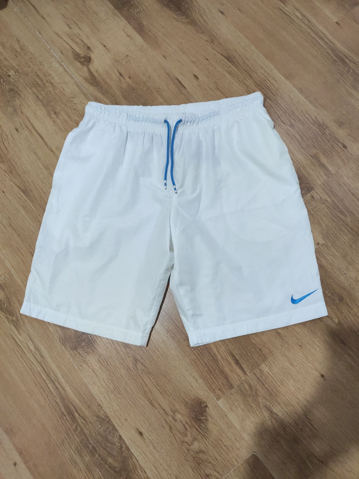 Pantaloni scurți Nike Sportswear mărimea L