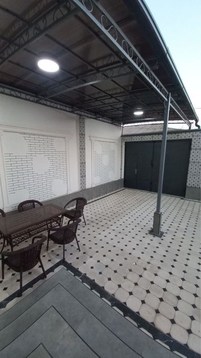 Uchastka  orientr food city Yangı Qoyliq bozor