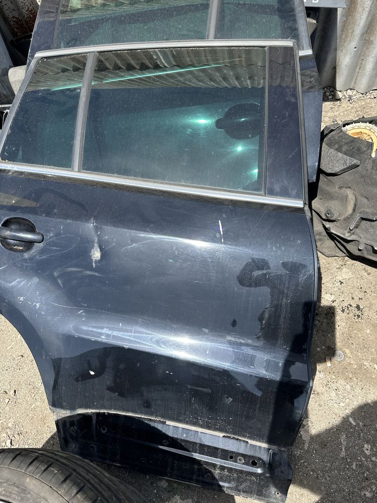 Задна дясна врата Vw Tiguan 2008-14год с лека забележка