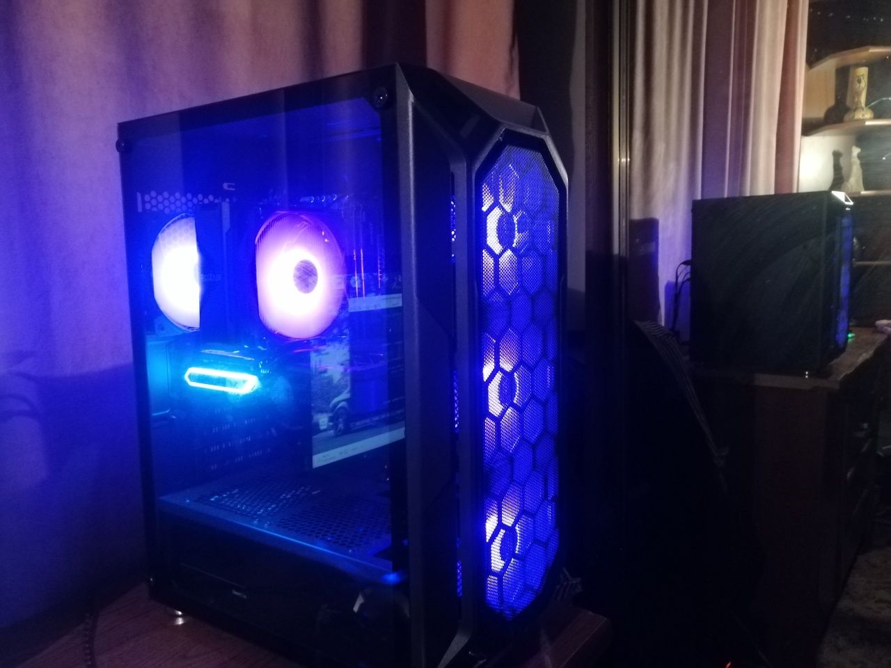 Продам системный блок 4060ti core i5 12400