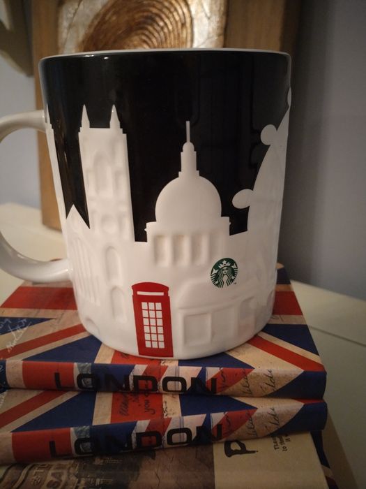 Оригинална голяма чаша за топли напитки Старбъкс от Лондон