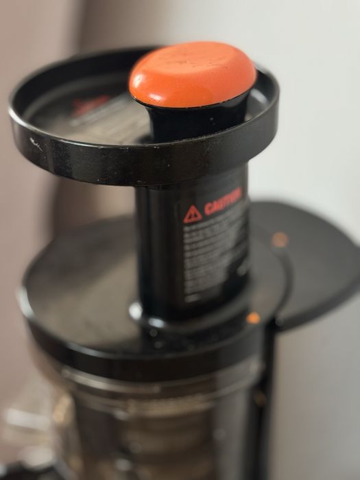 Storcator fructe Hurom DBE-11