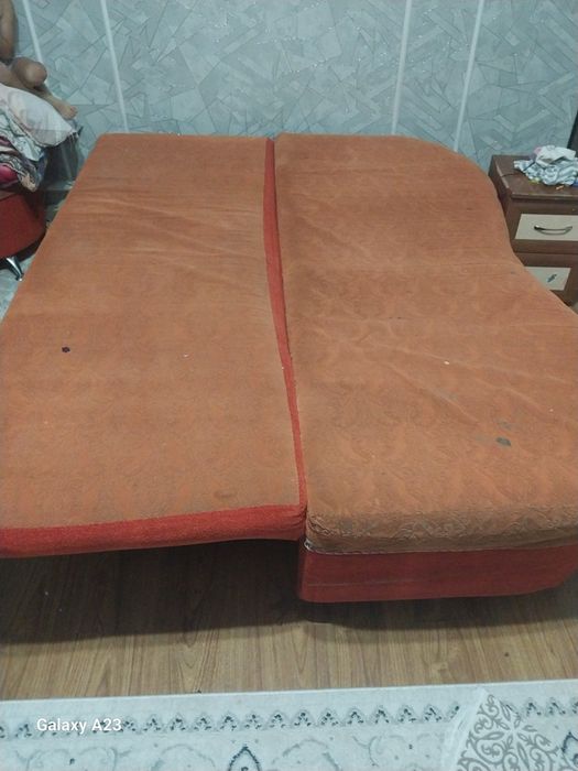 Раскладной  мягкий диван