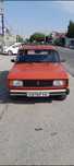 Vaz 2104 sotiladi.