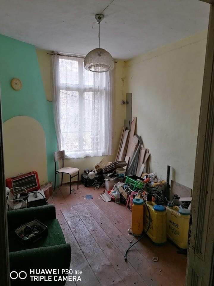 Продава се Къща в Дупница - 240 кв.м за 113 €/кв.м - Снимка #15