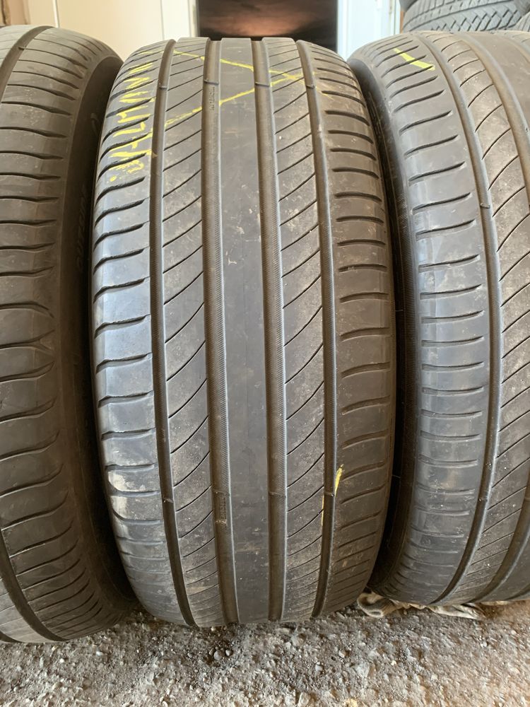 235/50/18  set Michelin dot 2021