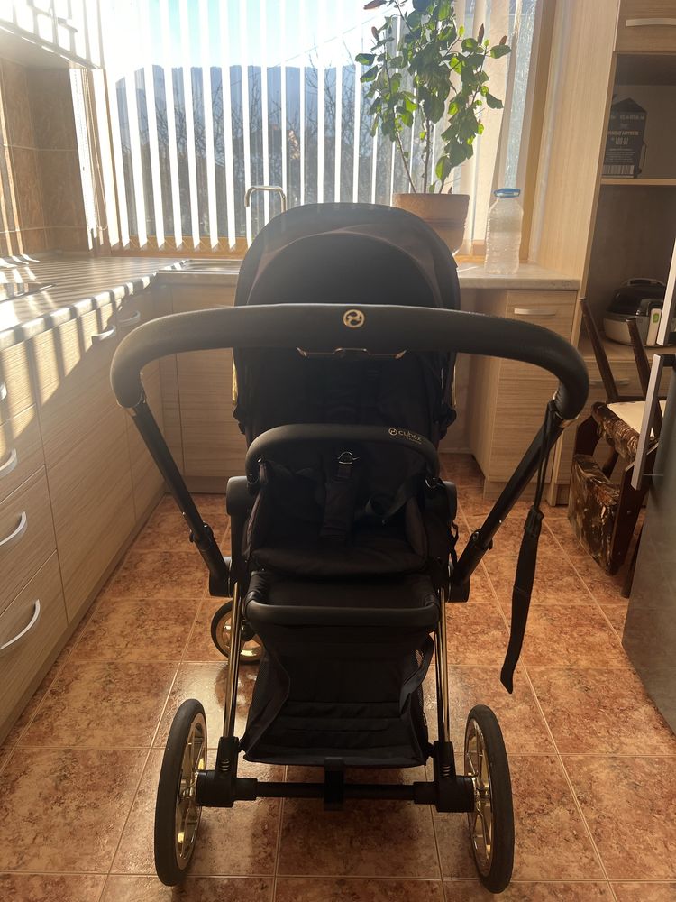 Детска количка Cybex Priam Jeremy Scott-Wings