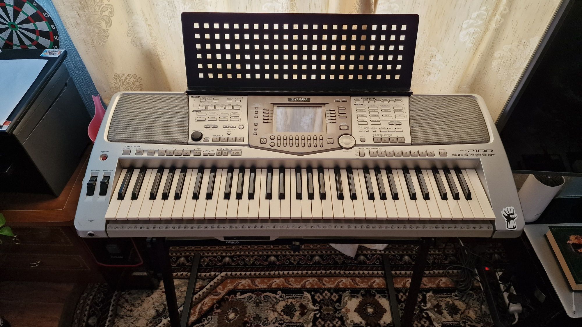 Синтезатор Yamaha PSR 2100