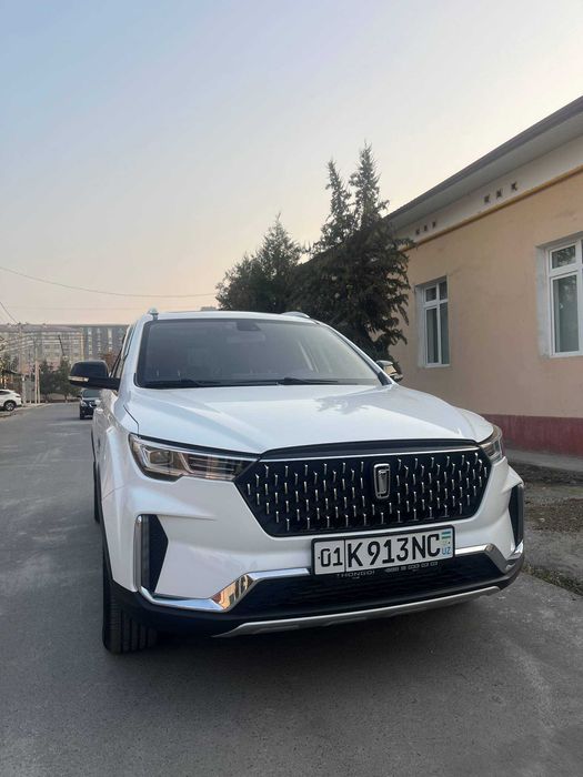 Bestune T33 1.2 turbo