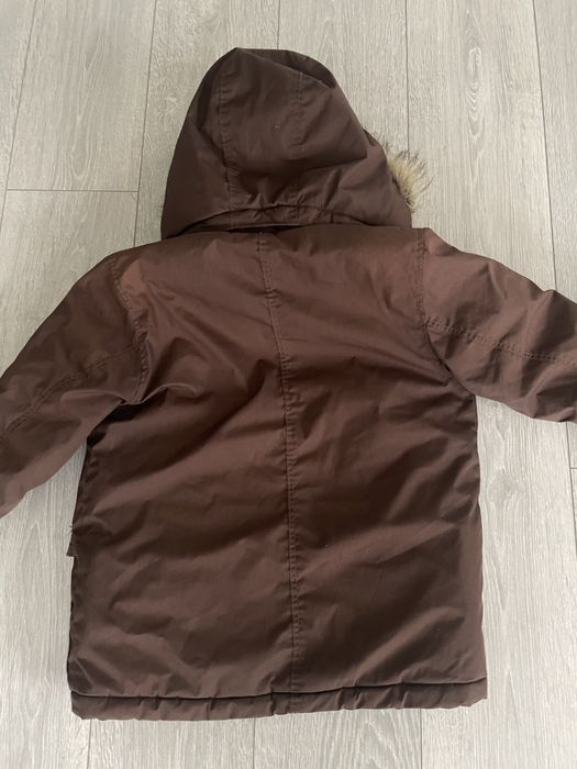 Geaca H&M iarna 128.7-8 ani