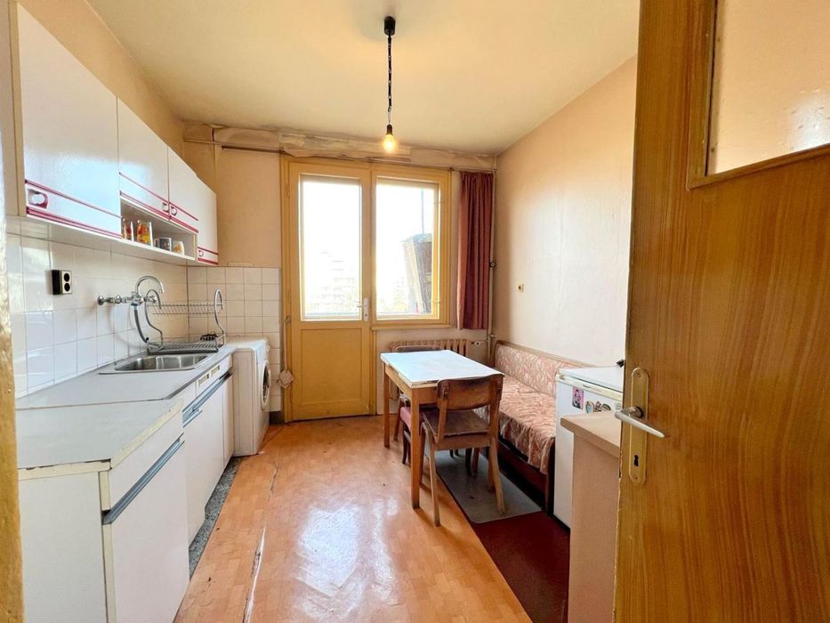 Продава се Двустаен апартамент в София, Света Троица - 60 кв.м за 2100 €/кв.м - Снимка #2