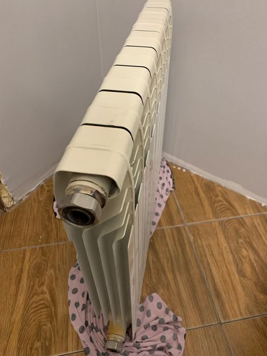 Продам радиатор отопления