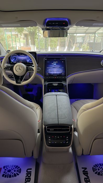 Mercedes Benz EQS 450+ AMG