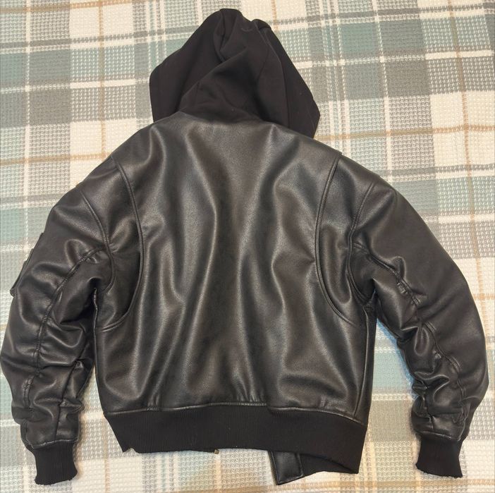 Кожаная куртка ZARA