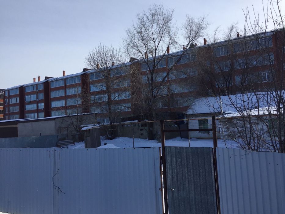 Частный дом с участком по адресу ул.Е.Оракбаева 3 кв.1