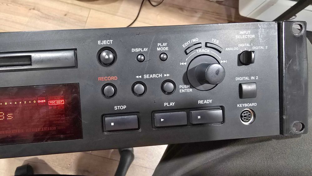 Tascam MD-301MK II Minidisc Deck In Stare Foarte Buna