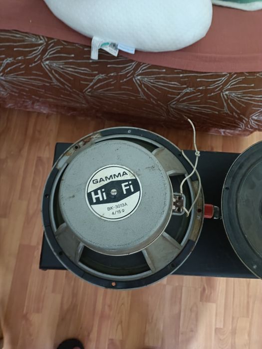 Stație pentru chitară electrică 100W+2boxe.