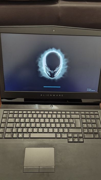 Alienware 17 R4 stare buna baterie NOUA