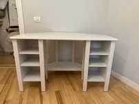 Vand birou de colt Ikea model Brusali