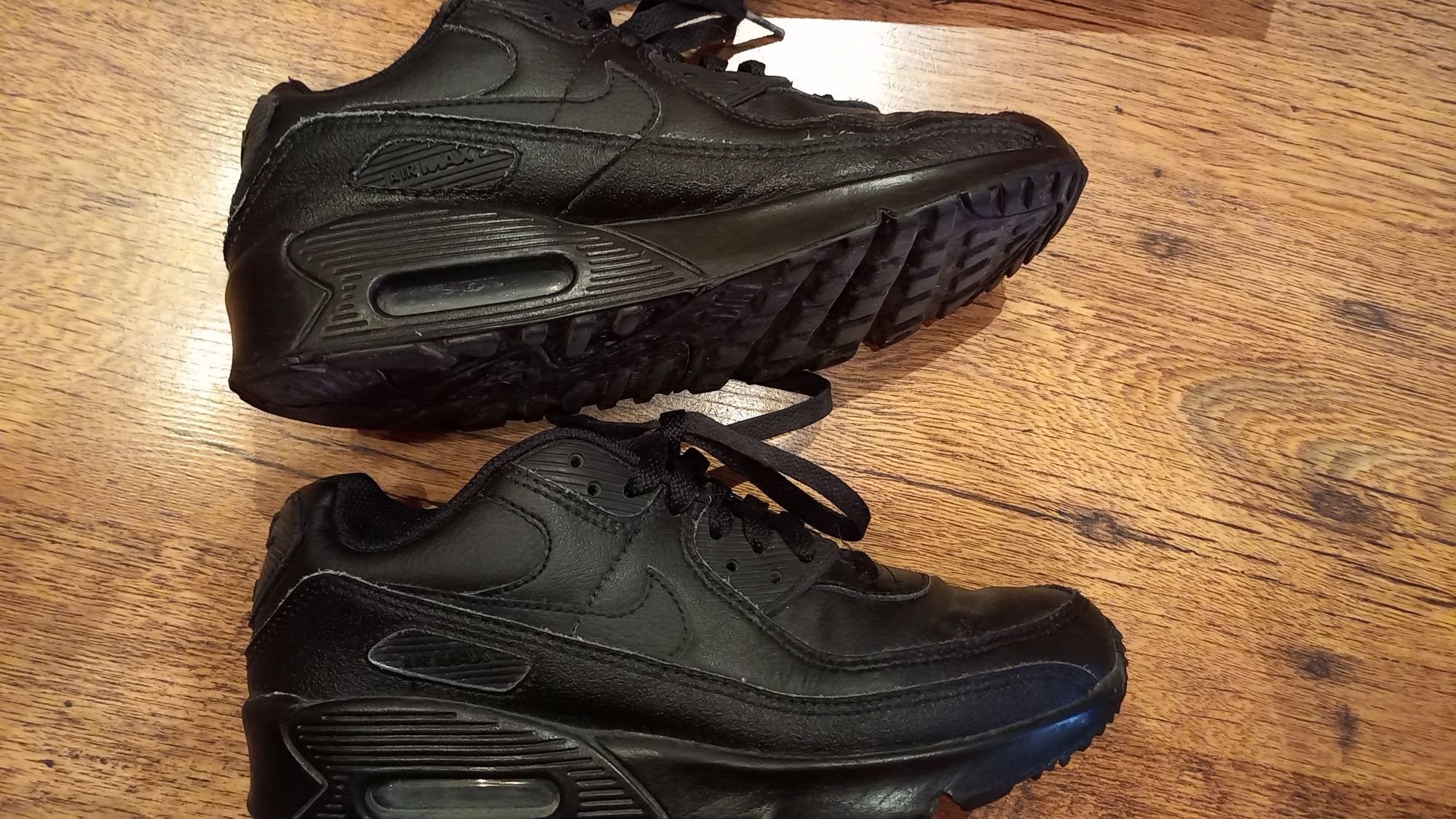 Детски маратонки Nike Air 90. Номер 36.5.