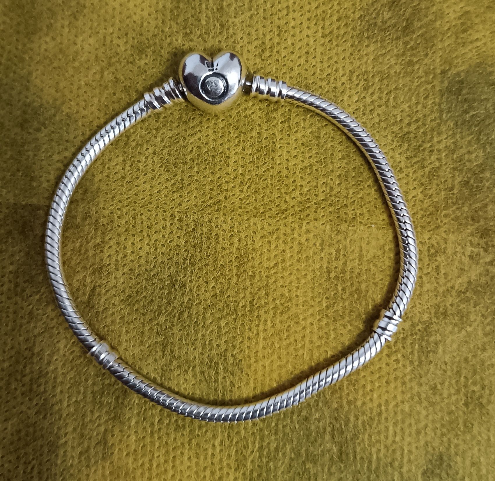 Дамска сребърна гривна Pandora Love. Оригинална Ale S925.