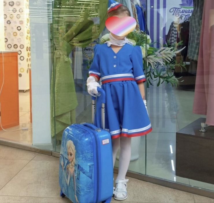 Продам платье стюардессы