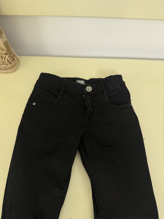 Vand pantaloni copii de firma KARL tommy polo  4 5 ani
