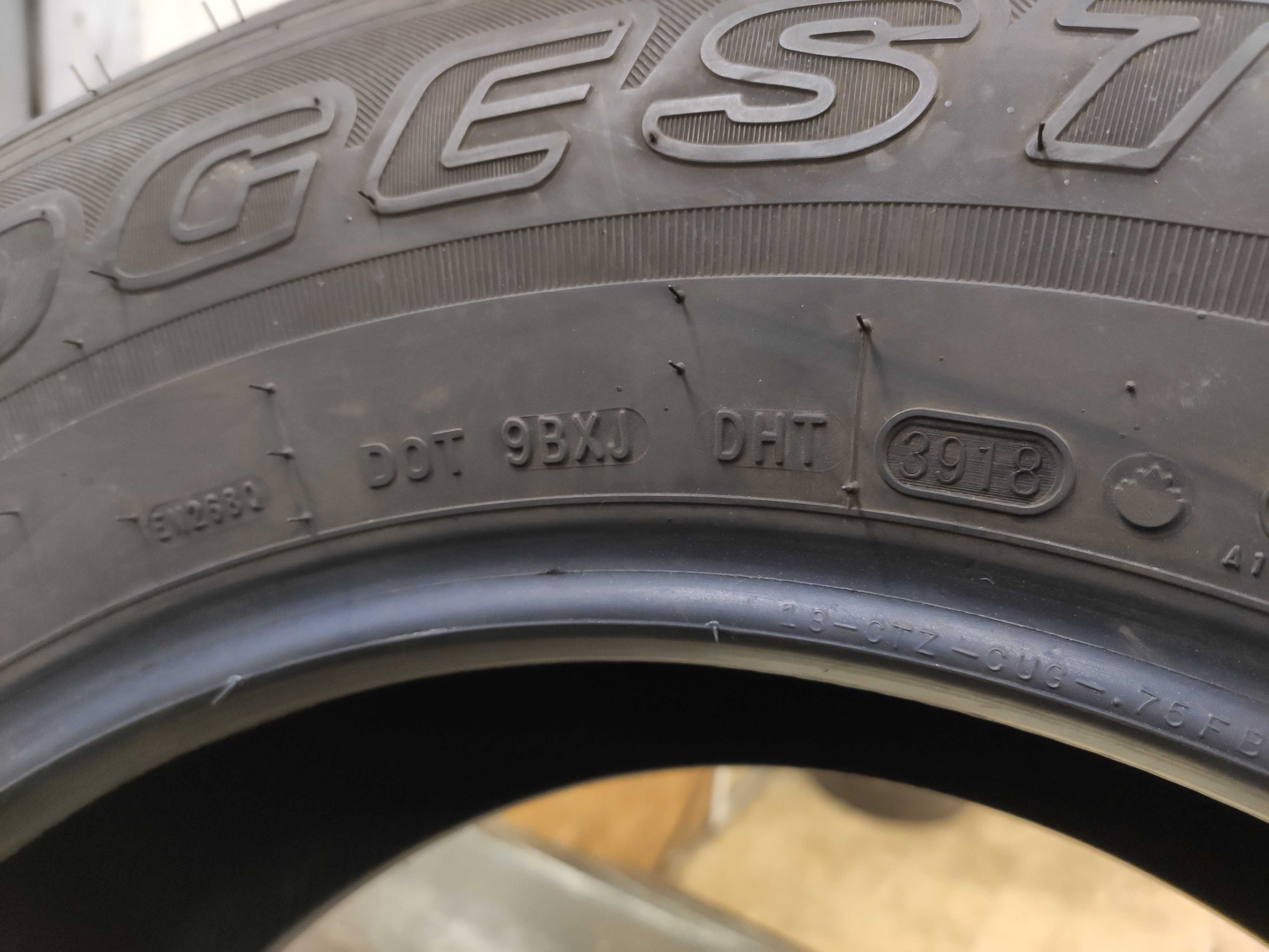 4бр Летни Гуми 255 70 18 - Bridgestone