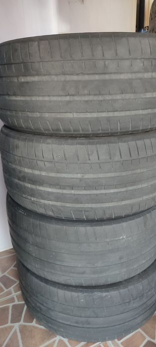 Резина летняя 275/45/19