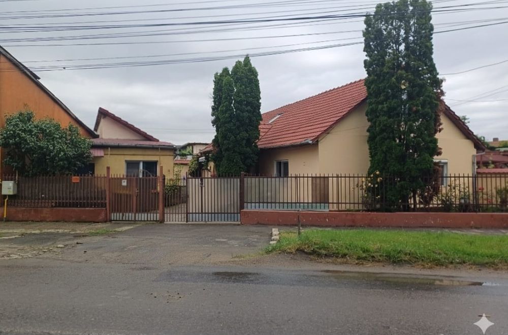 Casa de vânzare în Micalaca