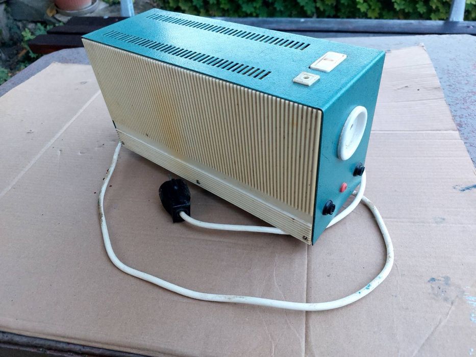 Стабилизатор на напрежение 220V