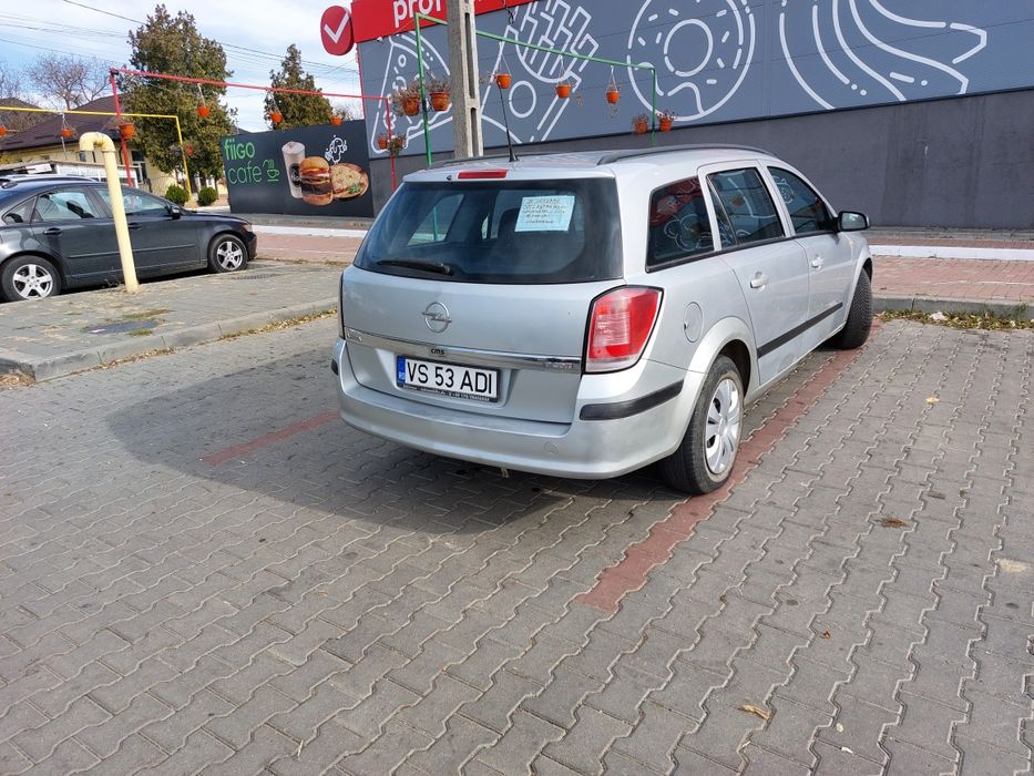 Opel Astra H Caravan 2005 CDTI