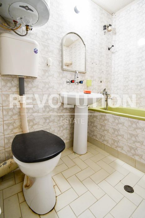 Дава се под наем Тристаен апартамент в София, Левски Г - 105 кв.м за 700 € - Снимка #10