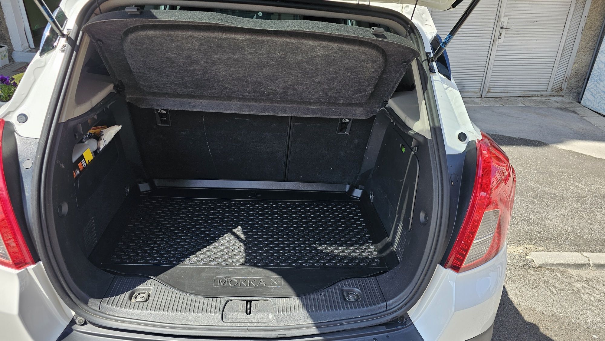 Опел Мока Opel Mokka 1.7CDTI ръчка реални км. навигация камера топ