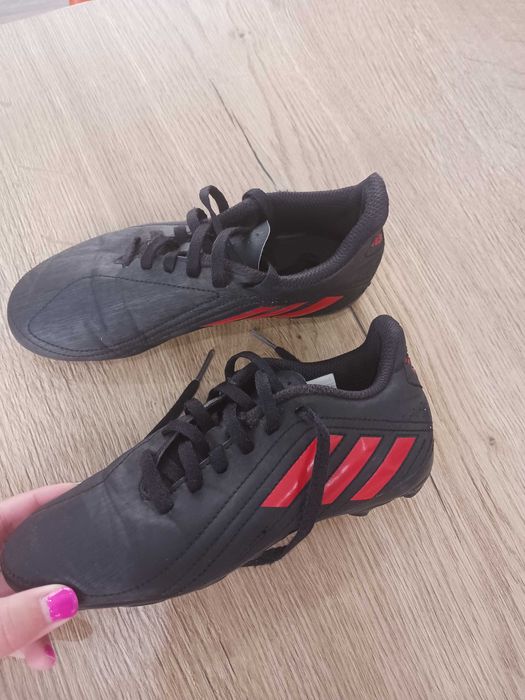 Оригинални детски футболни бутонки на Adidas deportivо