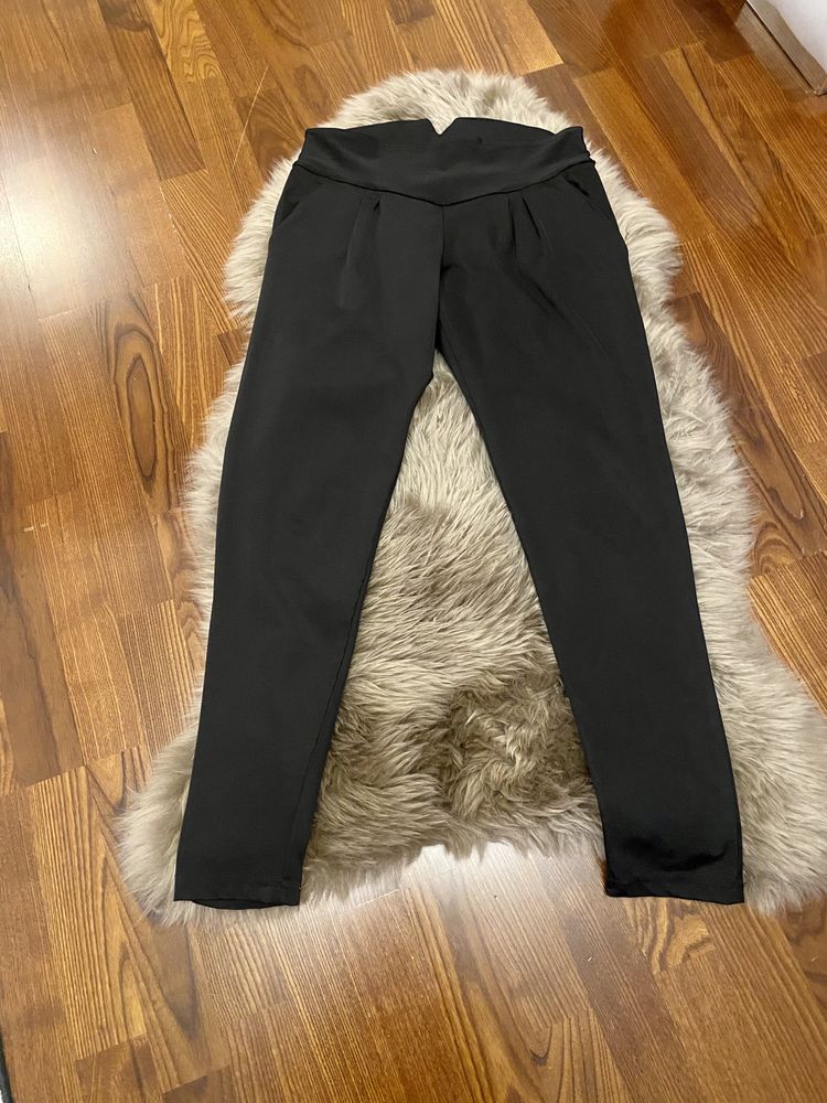 Pantalon negru Redics Collection