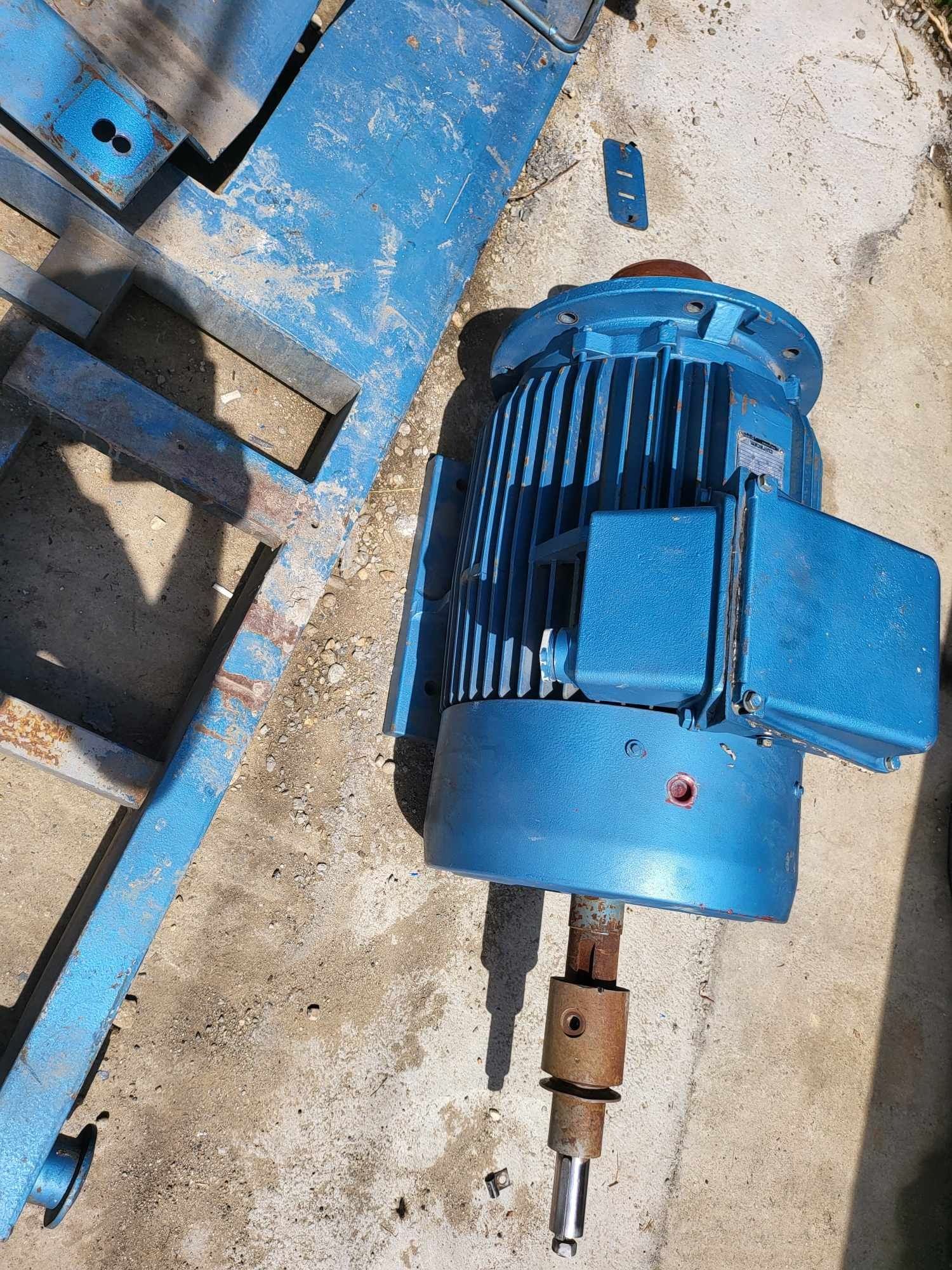 Motor electric trifazat 45kw