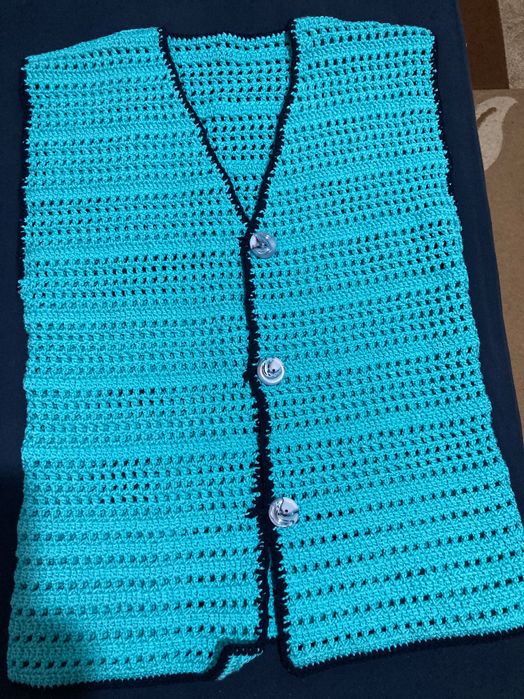 Vestă tricotată damă