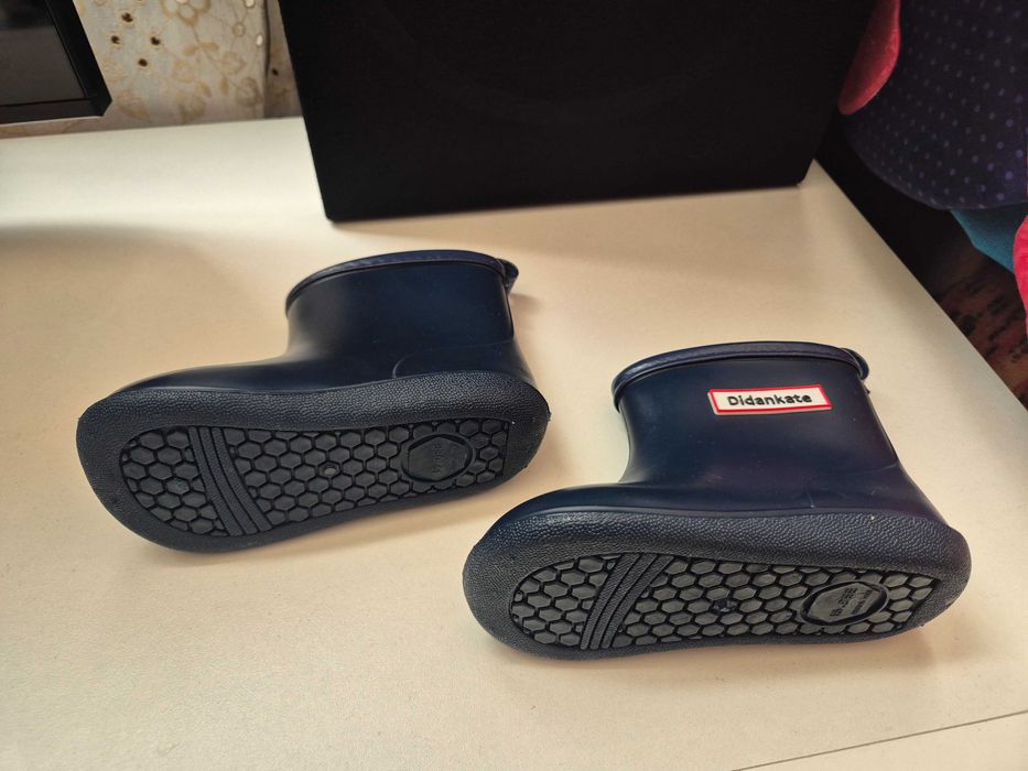 Детски боси ботуши