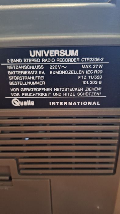 Radio cass Universum