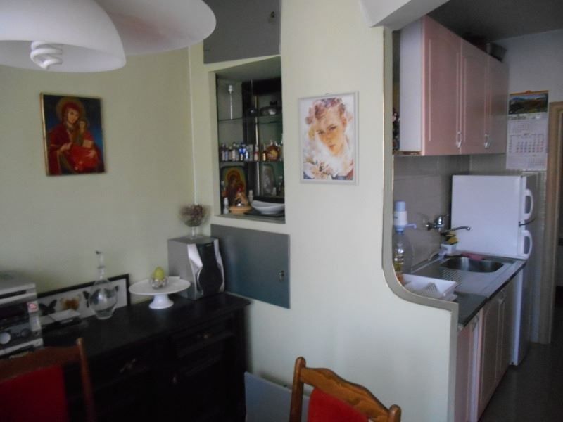 Продава се Тристаен апартамент в София, Овча купел - 132 кв.м за 1887 €/кв.м - Снимка #4