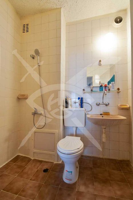 Тристаен апартамент в жк. Бъкстон № 93099