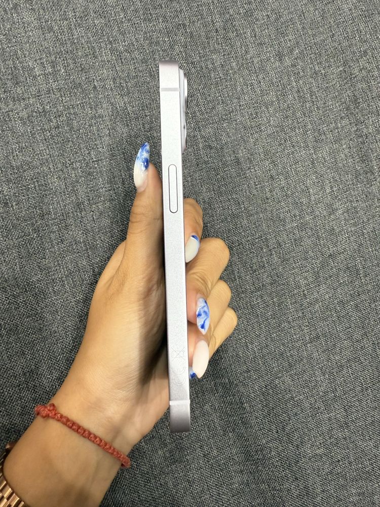 Iphone 14 purple
