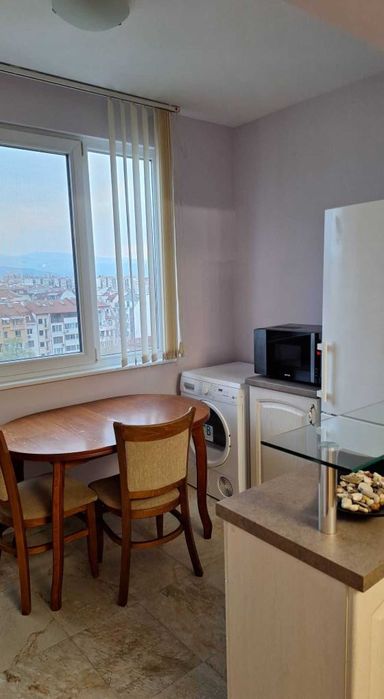 Дава се под наем Тристаен апартамент в Пловдив, Въстанически - 86 кв.м за 400 € - Снимка #2