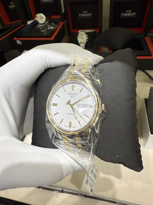 Часы Frederique Constant