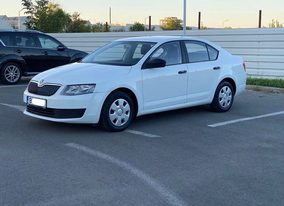 Vând Skoda Octavia 3 1.6 tdi