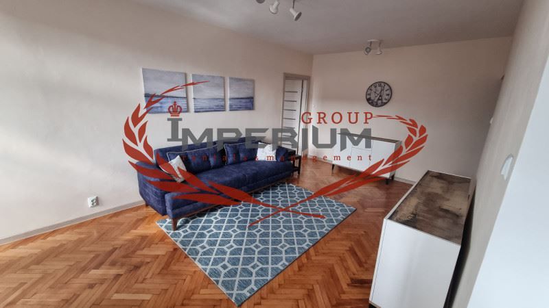 Дава се под наем Двустаен апартамент в Варна, Чайка - 70 кв.м за 612 € - Снимка #1